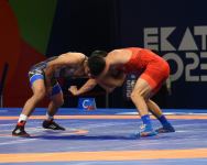 Азербайджанские борцы вышли в следующий этап соревнований на международном университетском фестивале (ФОТО)