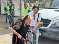 100-year-old Armenian resident of Azerbaijan's Karabakh freely crosses Lachin border checkpoint
