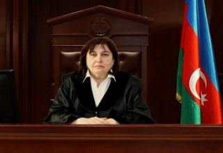 Судья Бакинского суда по тяжким преступлениям отправлена на пенсию