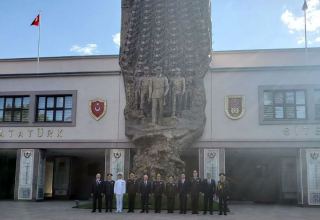 Закир Гасанов принял участие в церемонии выпуска школы Сухопутных войск Турции (ФОТО)