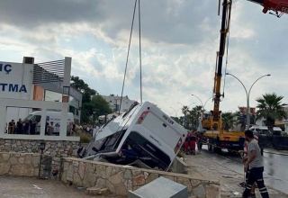 Türkiyədə avtobus aşdı - 23 yaralı