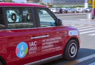 Baku Airport recommends using services of official taxis only (PHOTO)