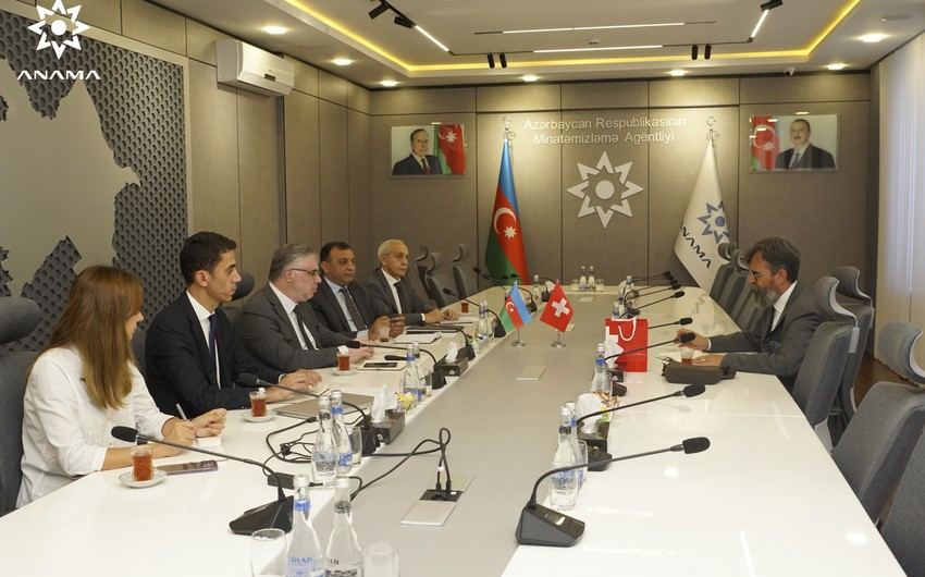 Азербайджан и Швейцария обсудили сотрудничество в области гуманитарного разминирования