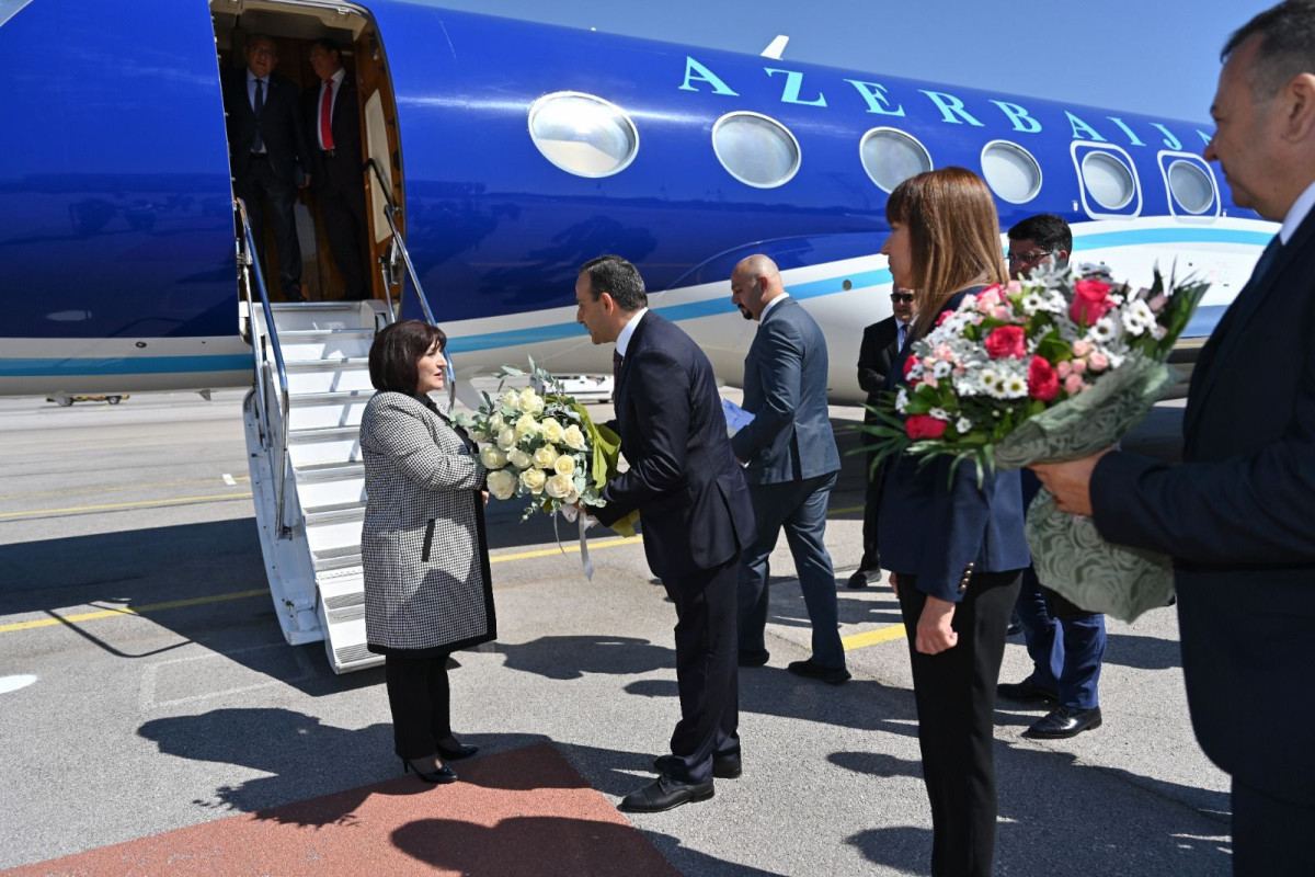Azerbaijani Parliament's chairperson arrives in Bulgaria