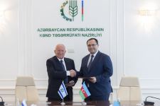 Azerbaijan, Israel sign roadmap on agriculture until 2026 (PHOTO)