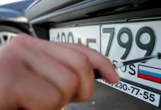 Латвия закрыла въезд для автомобилей с российскими номерами