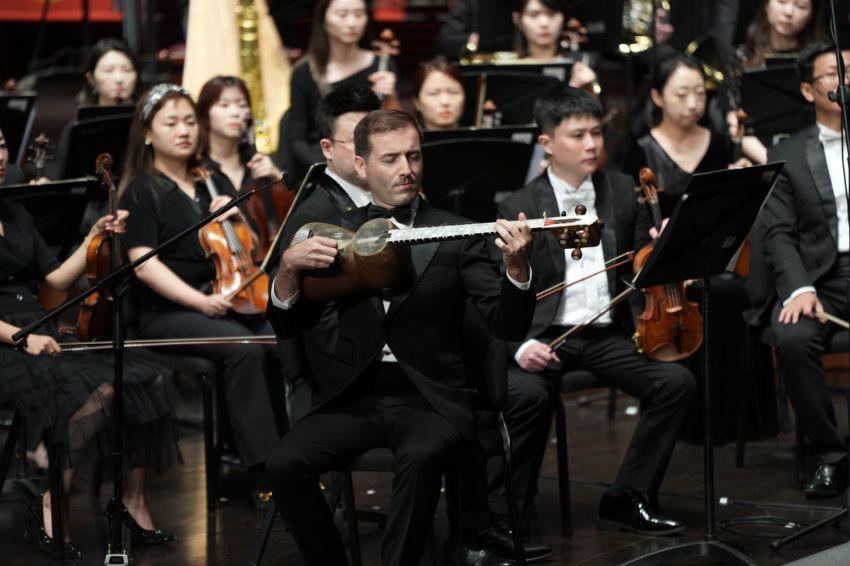 Сахиб Пашазаде выступил на открытии международного музыкального фестиваля в Китае (ФОТО)