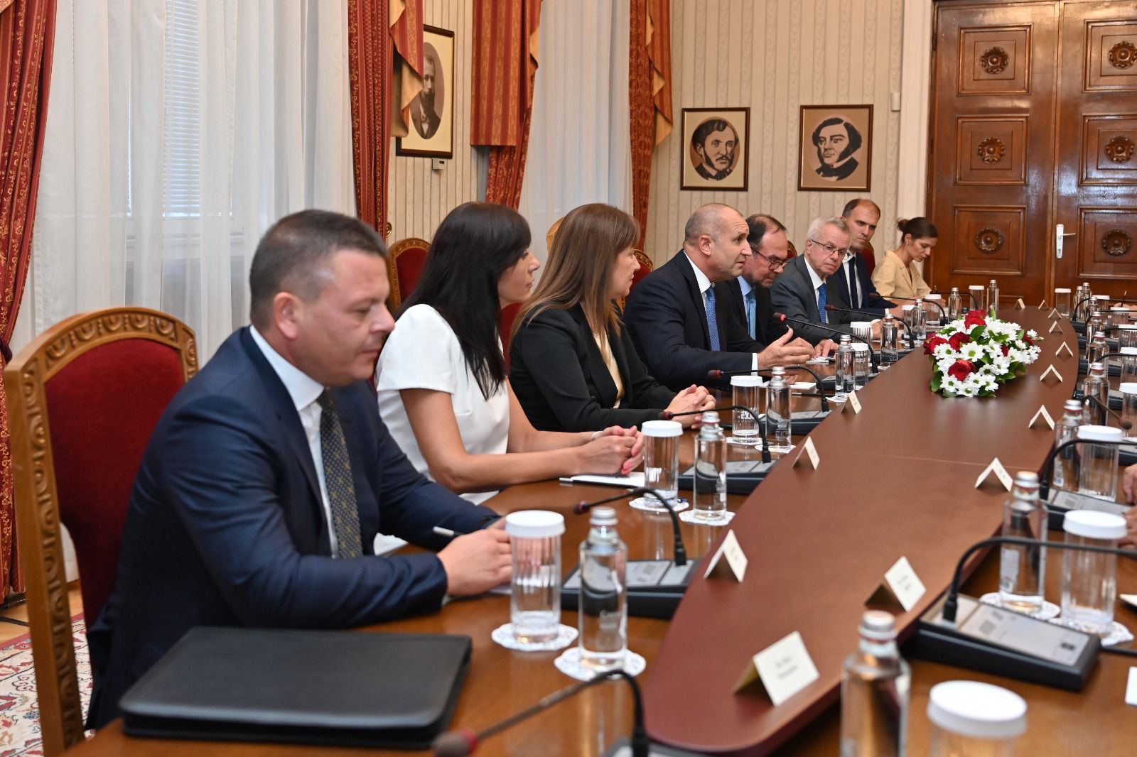 Sahibə Qafarova Bolqarıstan prezidenti ilə görüşüb (FOTO)