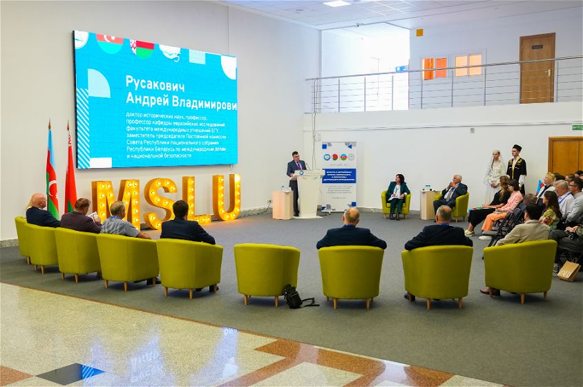 Minsk Dövlət Linqvistik Universitetində Azərbaycan dili və mədəniyyəti mərkəzi açıldı (FOTO)
