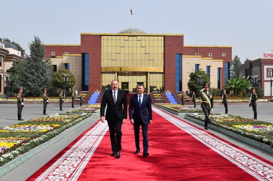 Завершился визит Президента Ильхама Алиева в Таджикистан (ФОТО/ВИДЕО)