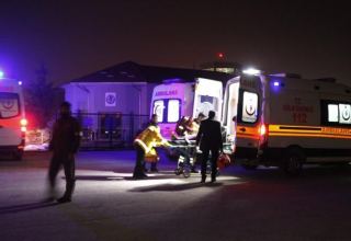Türkiyədə yol qəzası baş verib, 13 nəfər yaralanıb