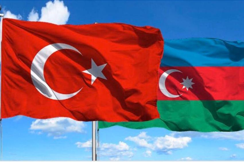 Между Азербайджаном и Турцией будет построен мост