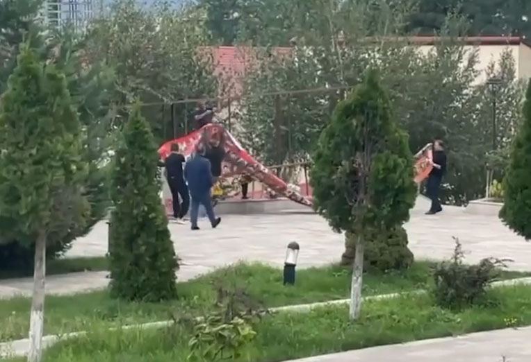 Stand of Armenian terrorists' photos being demolished in Azerbaijan's Khankendi (PHOTO/VIDEO)