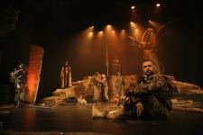 В Баку представлен спектакль, посвящённый героям Карабахской войны (ФОТО)