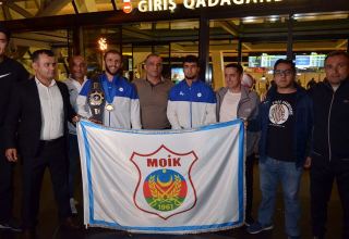 Азербайджанские спортсмены, успешно выступившие на Чемпионате мира в Белграде, вернулись домой