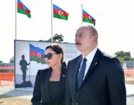 Президент Ильхам Алиев и Первая леди Мехрибан Алиева посетили в Баку строящийся Парк Победы (ФОТО/ВИДЕО)