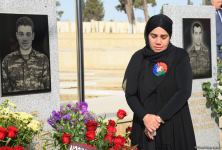 Azerbaijani people honor memory of second Karabakh war Martyrs (PHOTO)