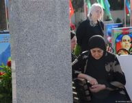 Azerbaijani people honor memory of second Karabakh war Martyrs (PHOTO)