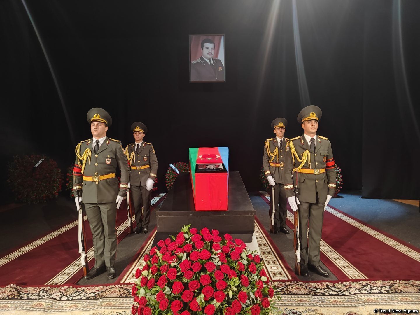 Национальный герой Азербайджана Риад Ахмедов похоронен на Второй Аллее почетного захоронения в Баку (ФОТО)