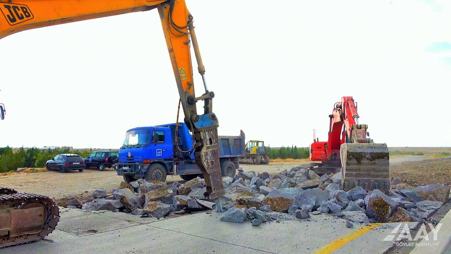 В Азербайджане завершены ремонтно-восстановительные работы на участке трассы Баку-Губа-госграница с РФ (ФОТО)
