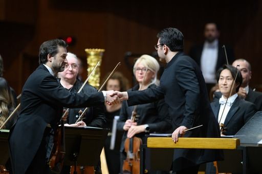 Эйюб Гулиев стал первым азербайджанским дирижером, управлявшим Загребским оркестром - концерт в Хорватии (ФОТО)