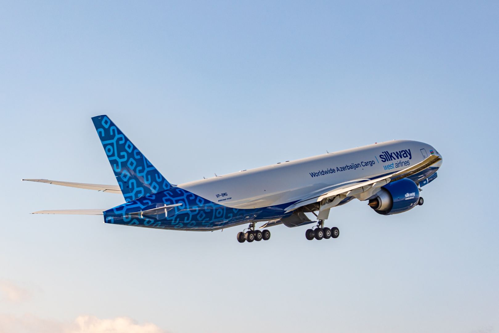 "Silk Way West Airlines" yeni "Boeing 777F" təyyarəsi ilə İstanbula ilk kommersiya uçuşunu həyata keçirdi