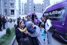 Еще один караван с бывшими вынужденными переселенцами прибыл в Физули (ФОТО)