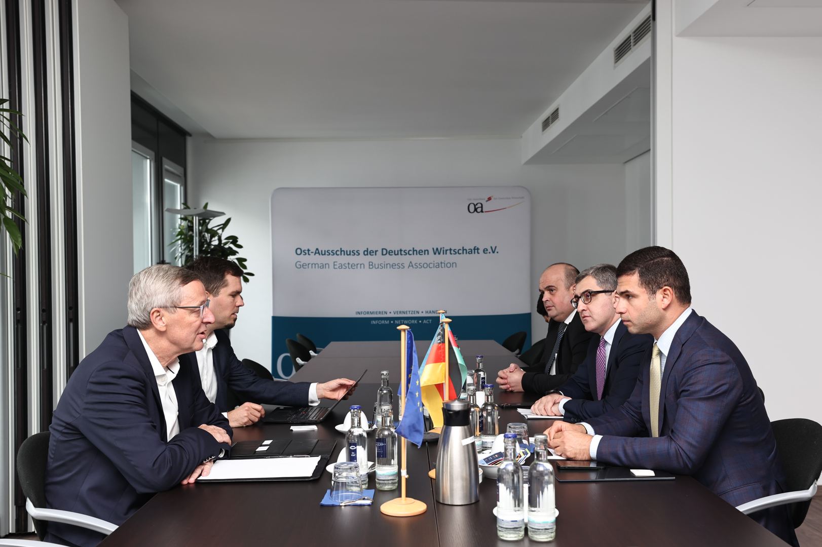 Обсуждено расширение торговых связей между  Азербайджаном и Германией