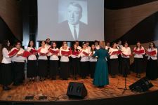 В Баку состоялся торжественный концерт, посвящённый 100-летию Расула Гамзатова (ФОТО)