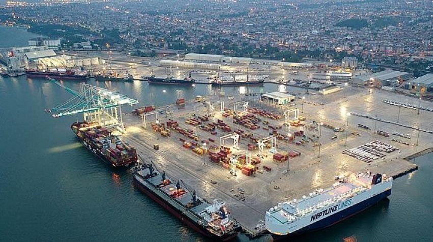 Объявлен объем грузов, принятых турецким портом Чанаккале