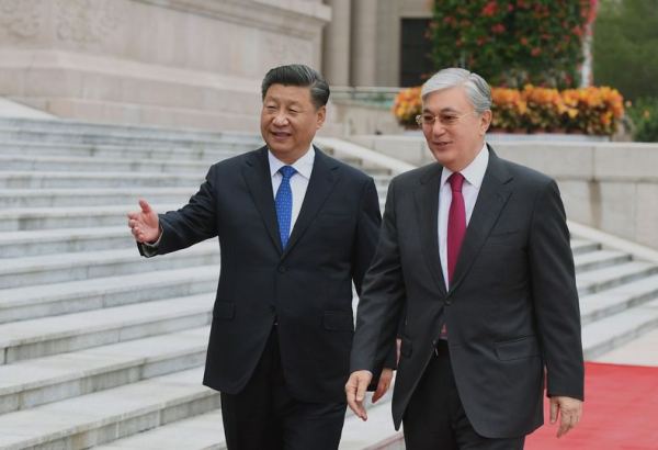 Tokayev invites Xi Jinping to visit Kazakhstan