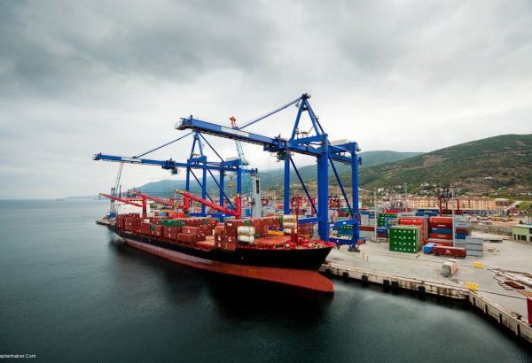 Объявлено количество судов, принятых портом Стамбул в этом году