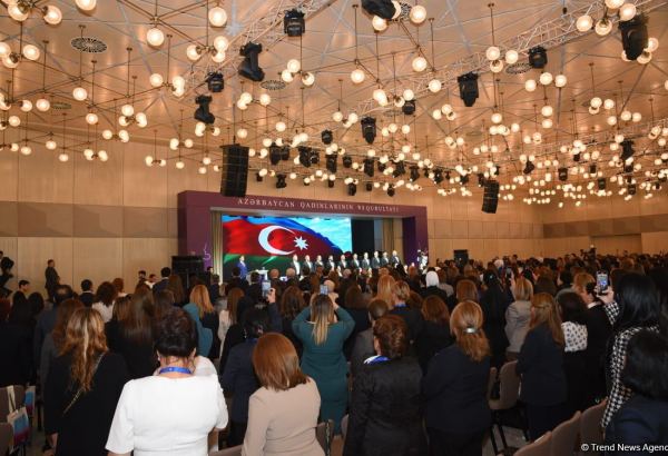 На VI Съезде азербайджанских женщин принята декларация