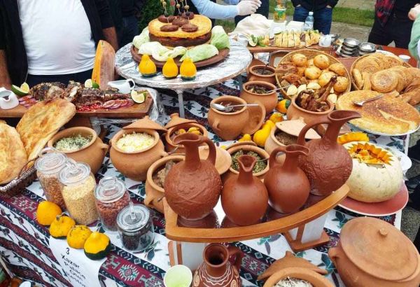 Фестиваль национальной кухни в Лянкяране – лявянги, борани плов, турш-кябаб (ФОТО)
