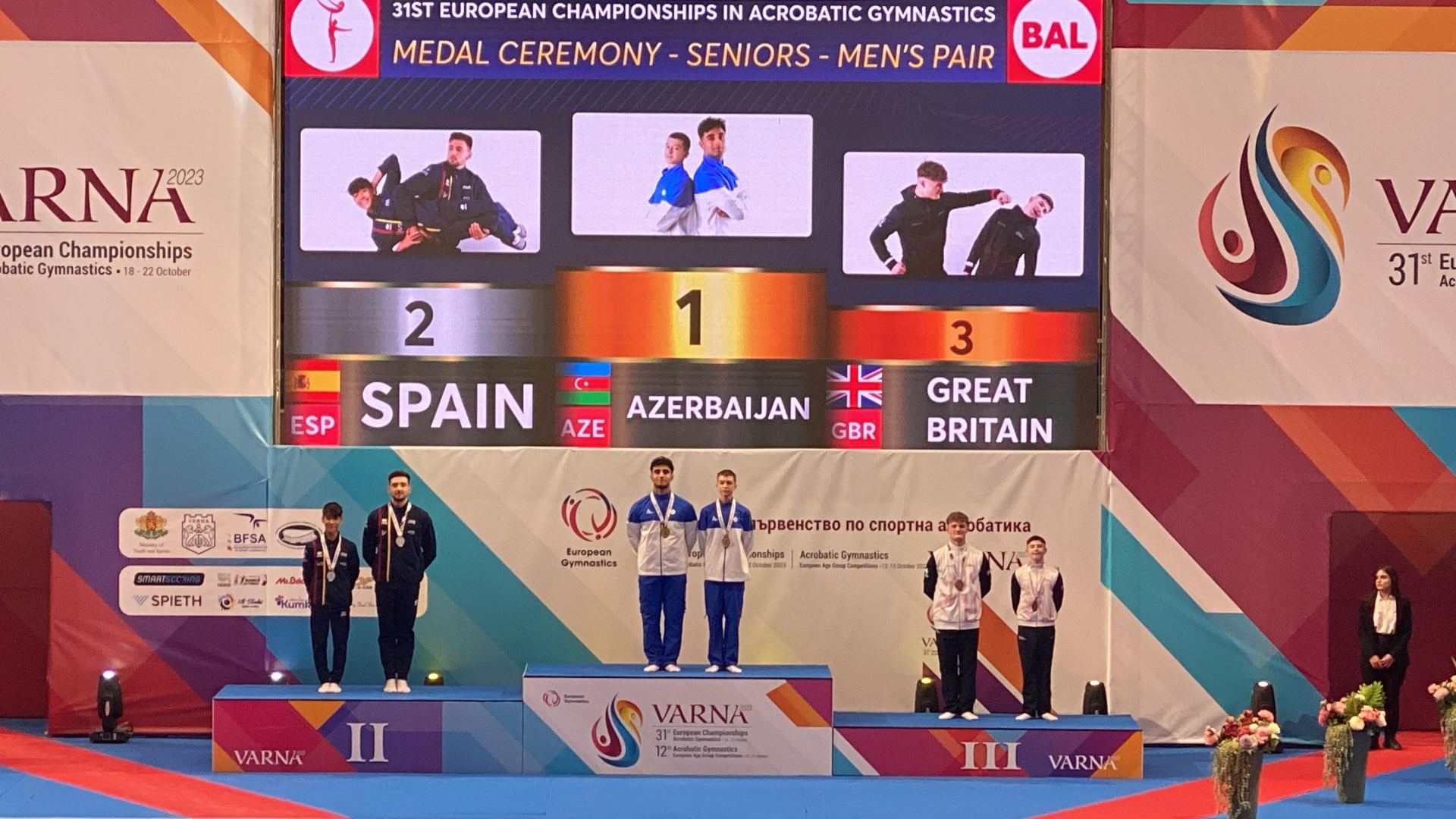 Gimnastlarımız Bolqarıstanda keçirilən Avropa çempionatında iki qızıl medal qazanıblar (FOTO)