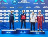 Dünya çempionatında Azərbaycanın veteran güləşçiləri bir dəst medal əldə edib (FOTO)