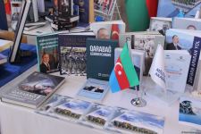 В Университете ADA состоялось открытие книжной выставки, посвященной 100-летию великого лидера Гейдара Алиева (ФОТО)