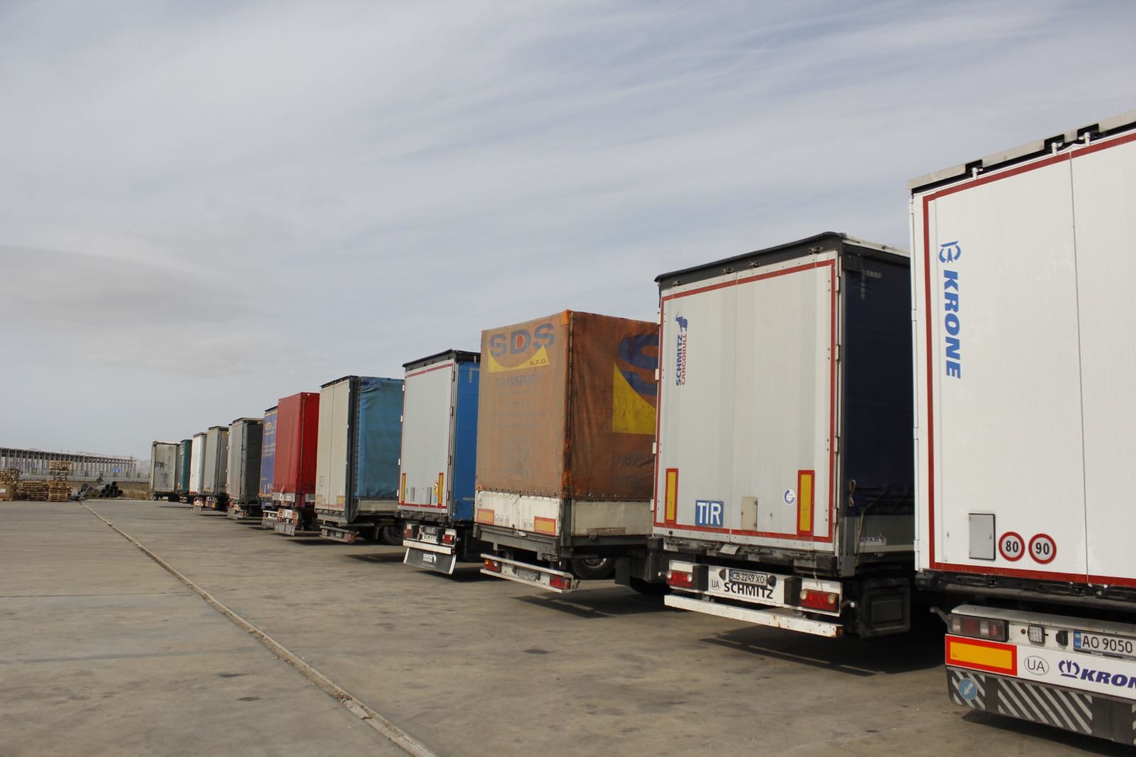Azerbaijan declares amount of humanitarian aid sent from country to Türkiye and Ukraine