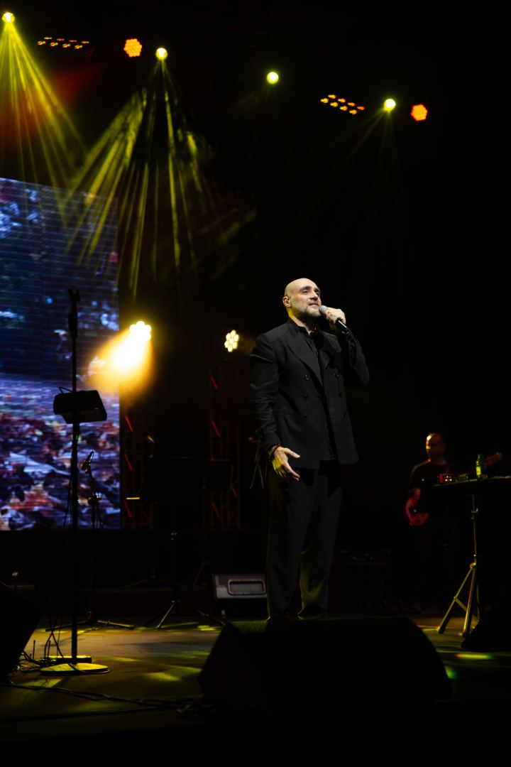 Бакинский осенний вечер с Джалалом Аббасовым (ВИДЕО, ФОТО)