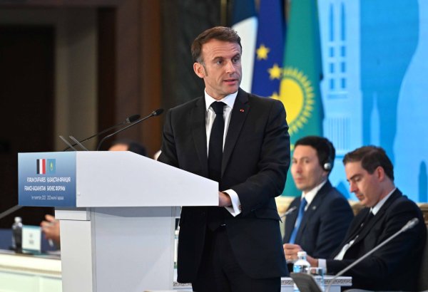 Франция готова внести свою лепту в развитие Среднего коридора - Макрон