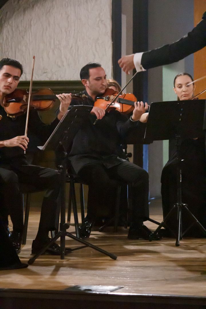 В Баку представлена музыка аристократов - признак хорошего вкуса (ФОТО)