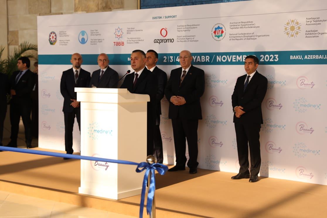 В Азербайджане строятся современные объекты инфраструктуры здравоохранения - Теймур Мусаев (ФОТО)