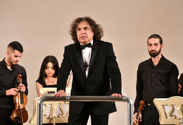Единение с музыкой: концерт в Баку (ФОТО)