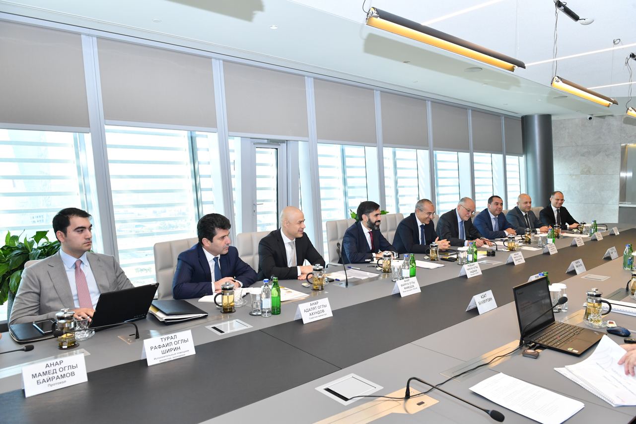 В минэкономики Азербайджана обсуждены возможности сотрудничества с компанией "Татнефть" (ФОТО)