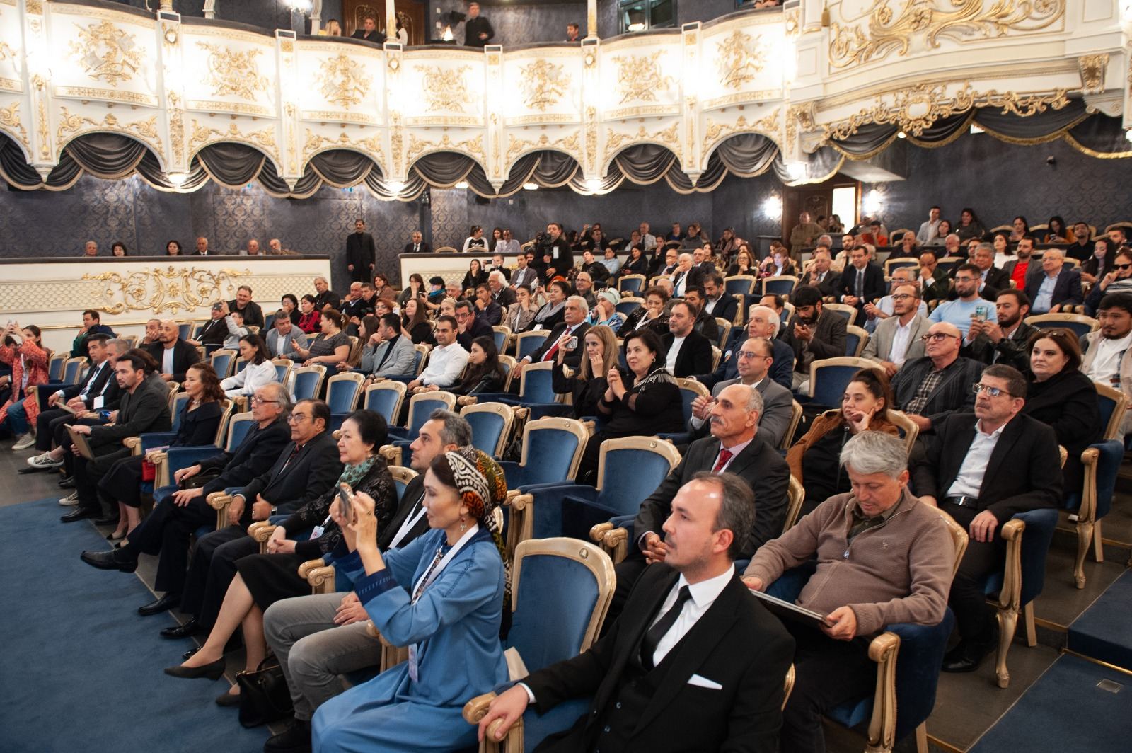 В Баку названы победители I Международного театрального фестиваля ТЮРКСОЙ (ФОТО)