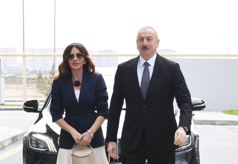 Президент Ильхам Алиев и Первая леди Мехрибан Алиева приняли участие в открытии Зангиланской мечети