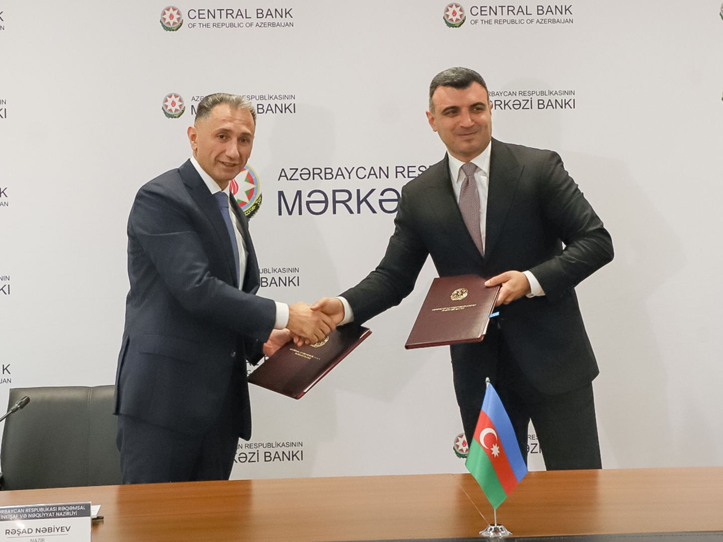 ЦБ и министерство цифрового развития и транспорта Азербайджана подписали меморандум
