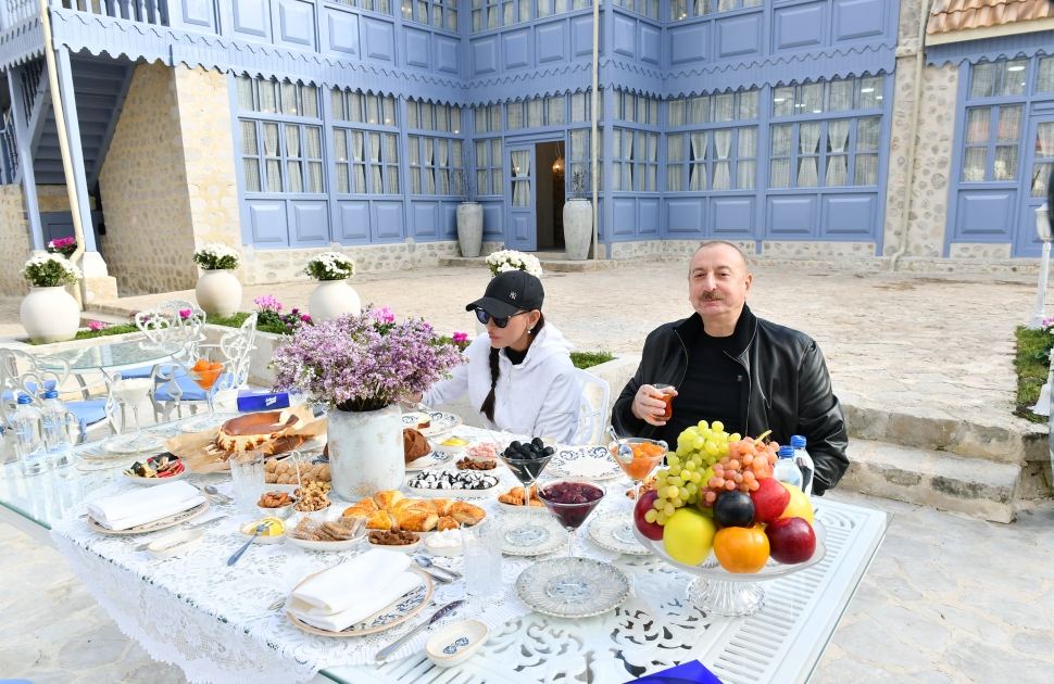Президент Ильхам Алиев и Первая леди Мехрибан Алиева приняли участие в открытии отеля Yasəmən в Шуше (ФОТО)