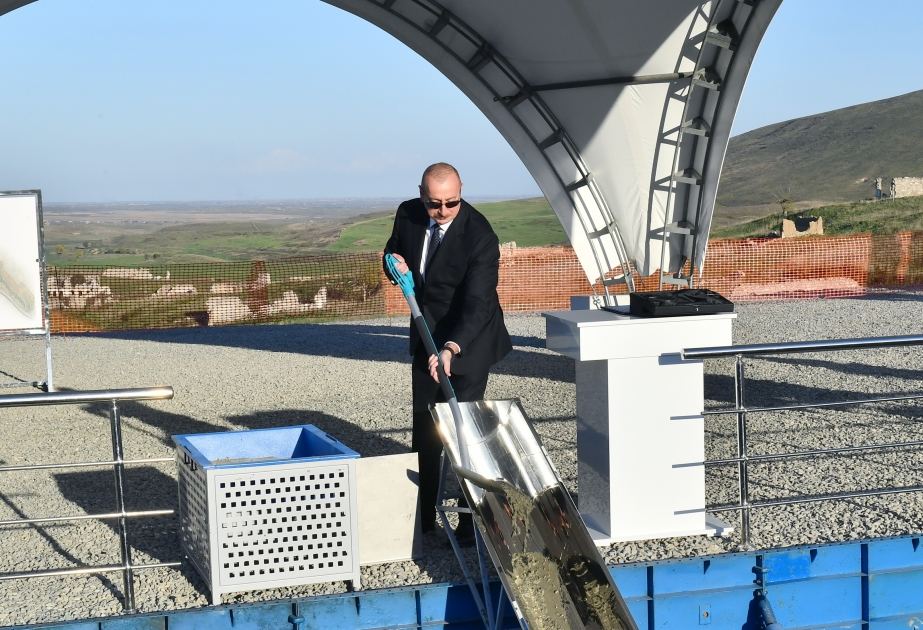 Президент Ильхам Алиев заложил фундамент села Гаргабазар в Физулинском районе (ФОТО)