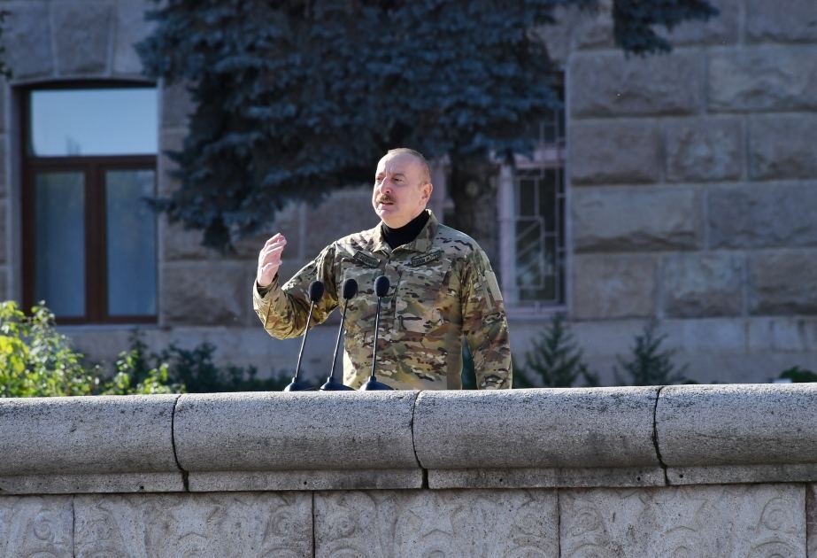 President Ilham Aliyev disclosed key factors that led Azerbaijan to Victory at parade in Khankendi